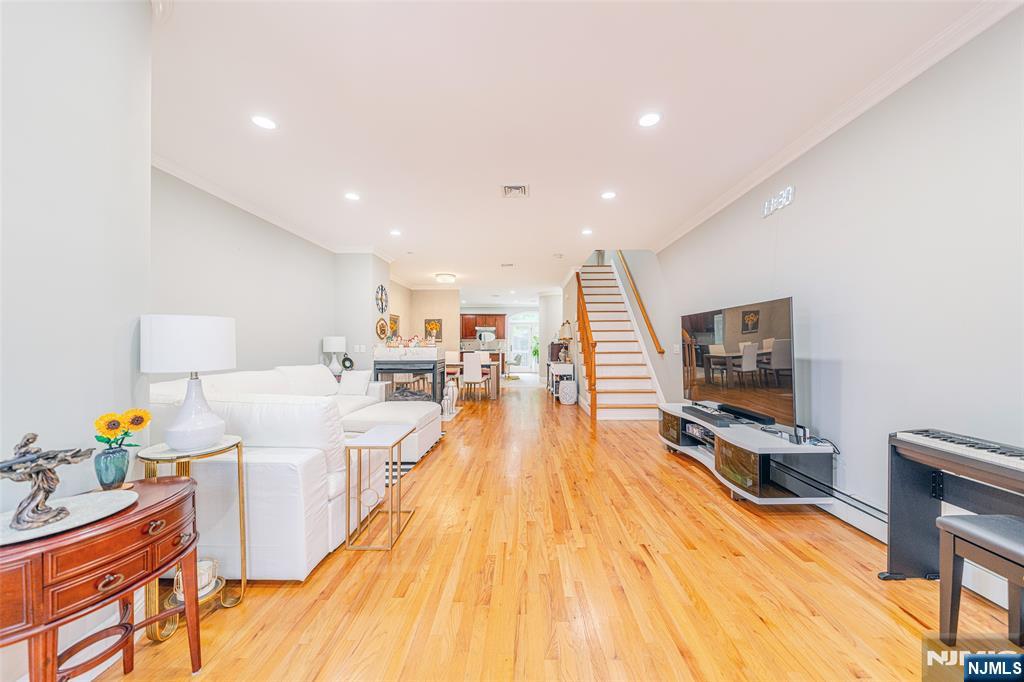 236 Columbus Avenue 5