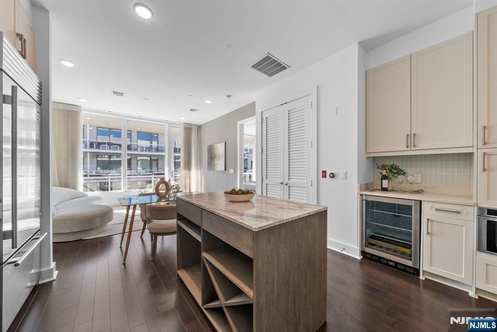 3 Somerset Lane 518