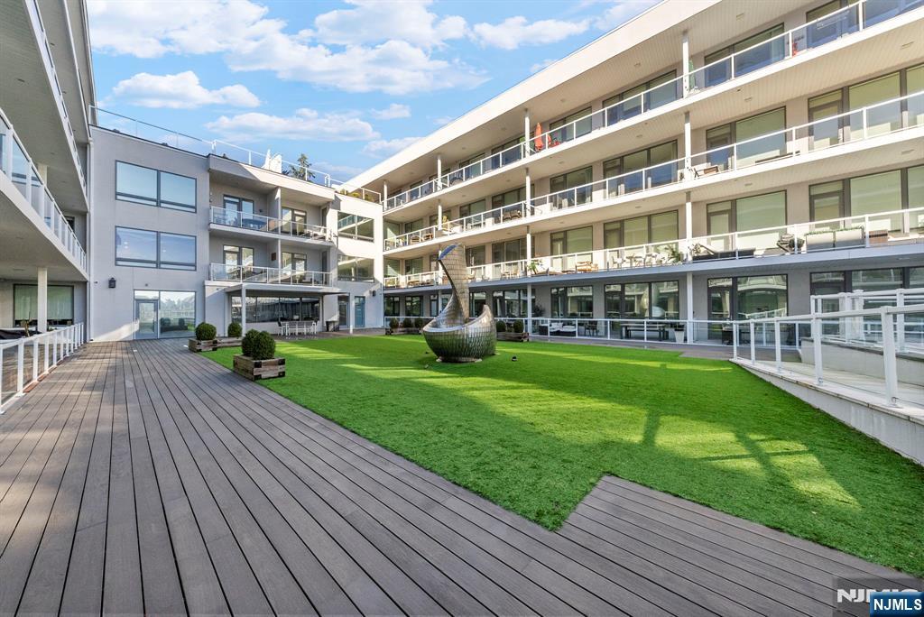 3 Somerset Lane 518