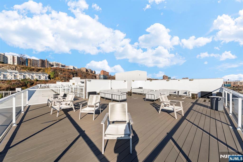3 Somerset Lane 518
