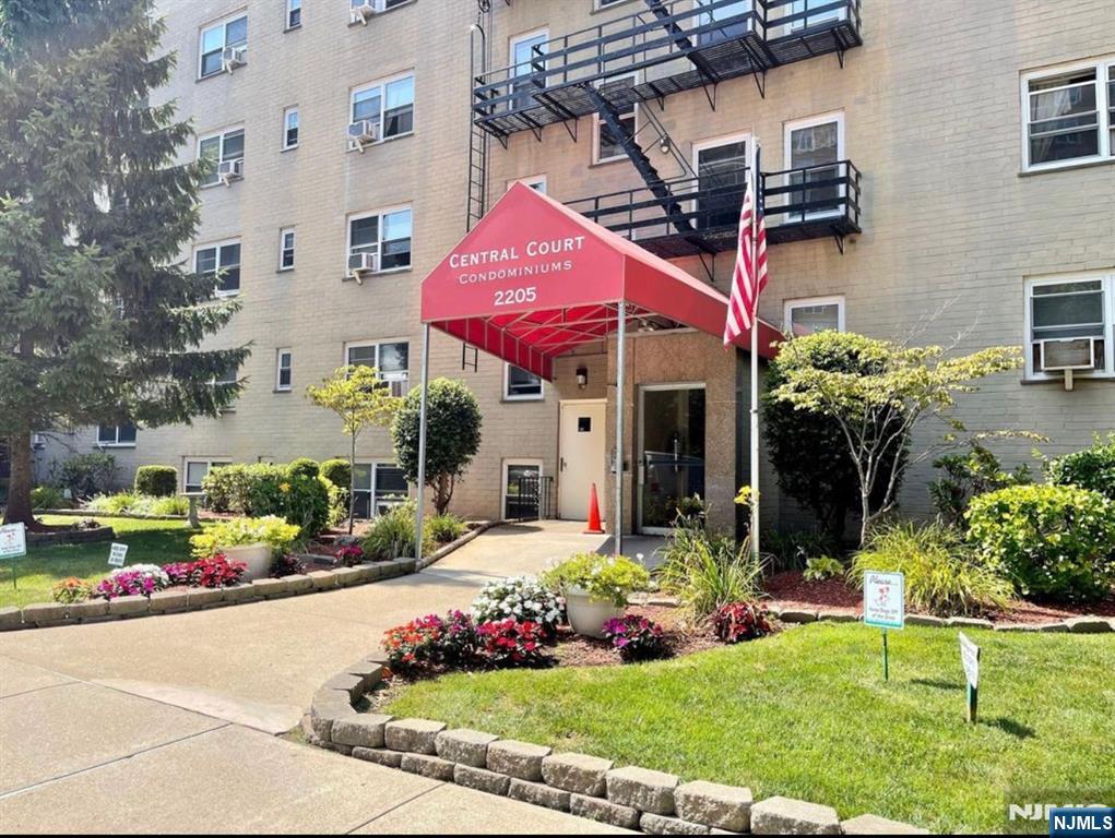 2205 Central Road 3D