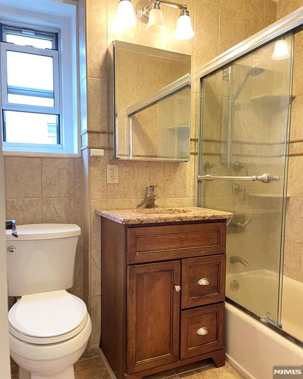 2205 Central Road 3D