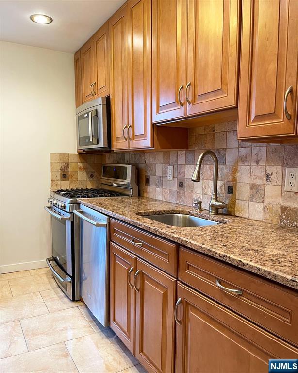 2205 Central Road 3D