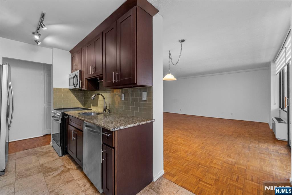 300 Winston Drive 2906