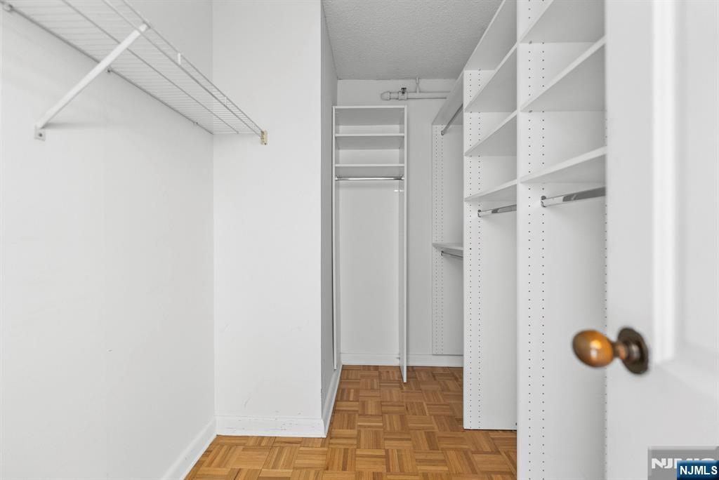 900 Palisade Avenue 8B