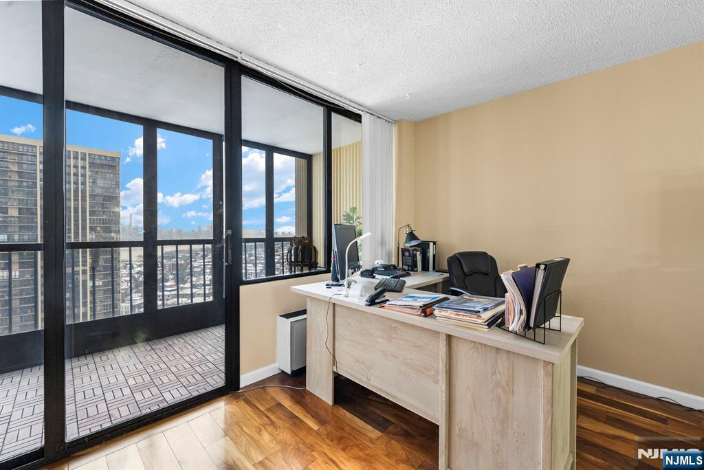 300 Winston Drive 2220