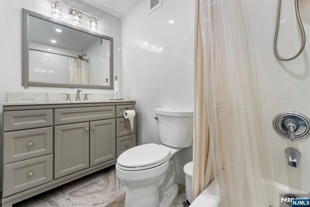 300 Winston Drive 2220