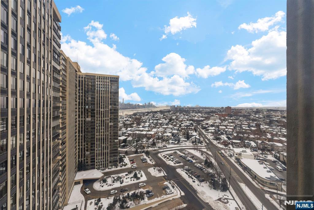 300 Winston Drive 2220