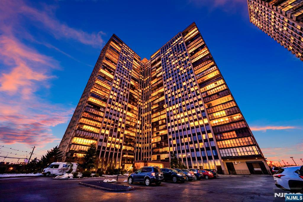 300 Winston Drive 2220