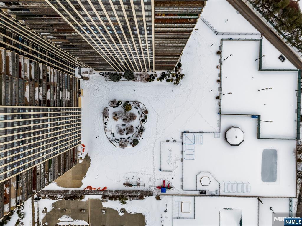 300 Winston Drive 2220