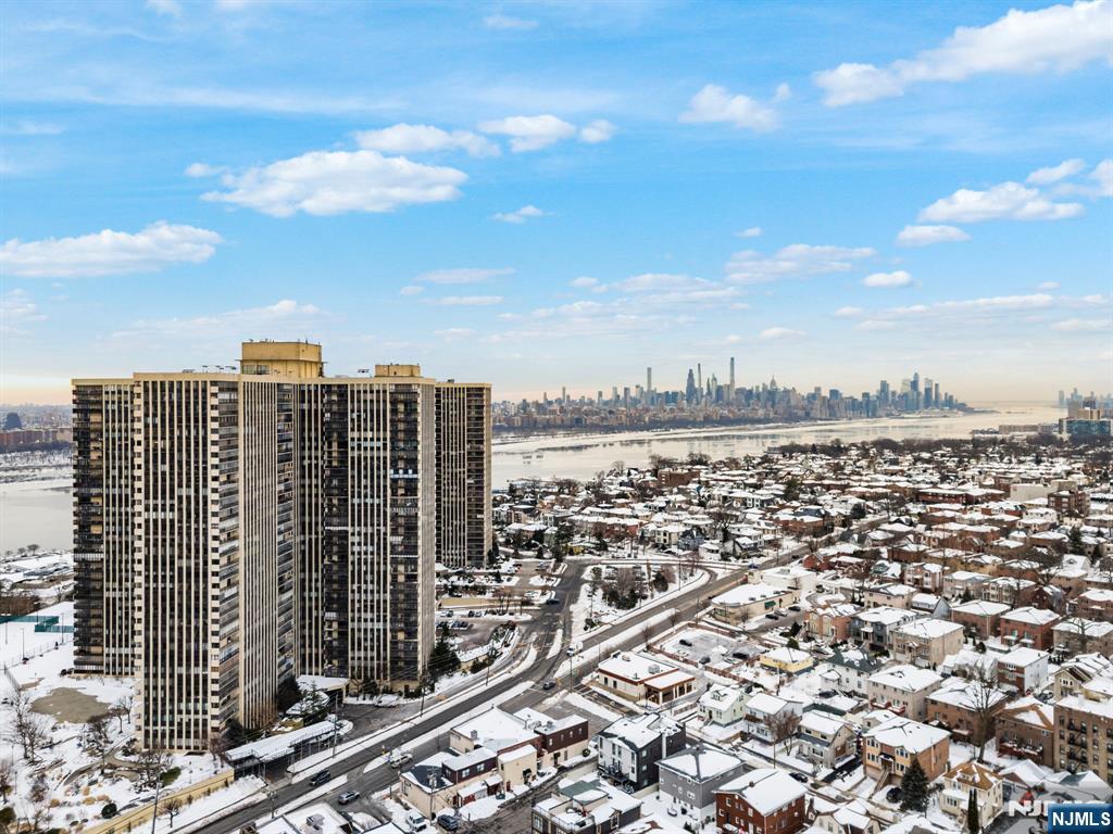 300 Winston Drive 2220