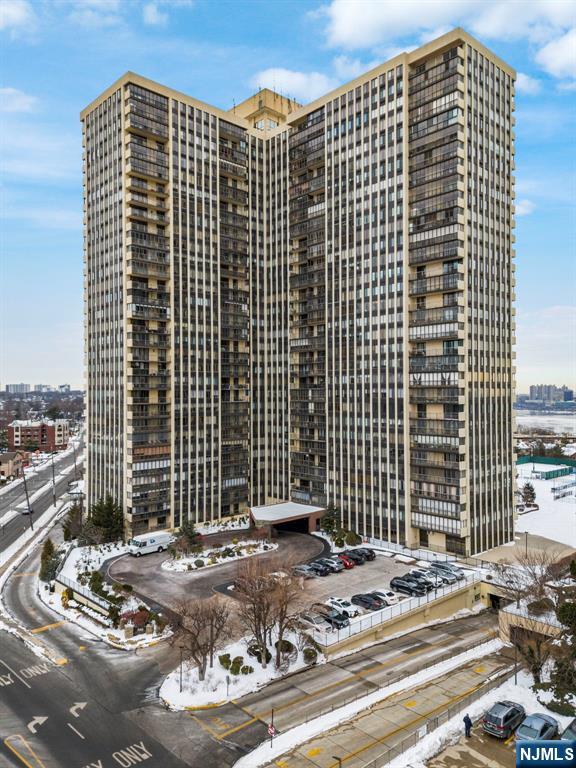 300 Winston Drive 2220