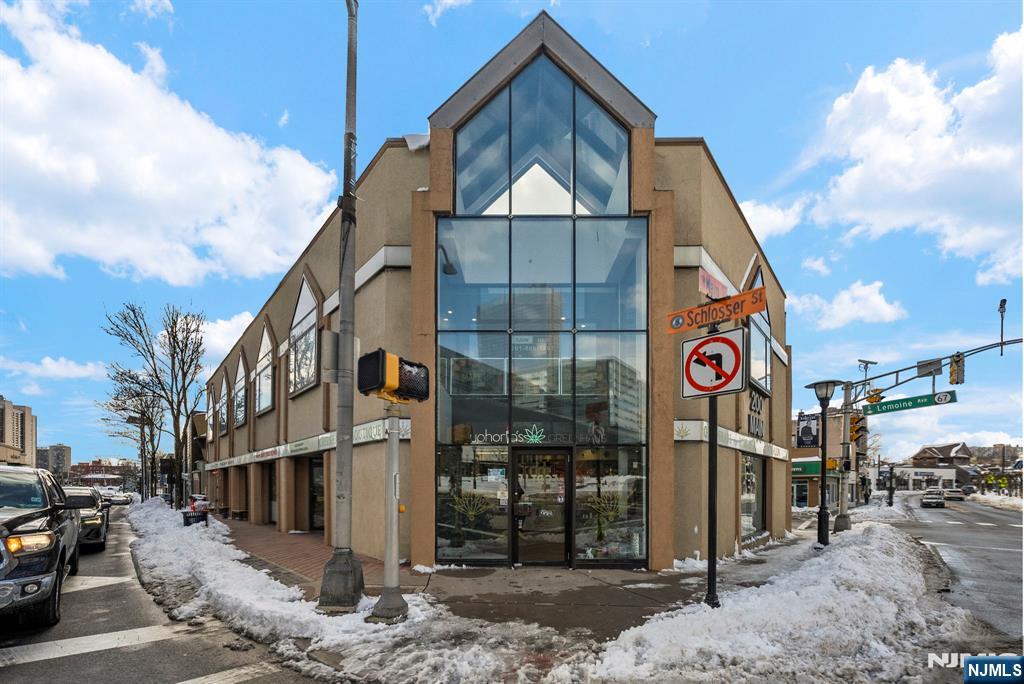 200 Main Street 2nd Floor