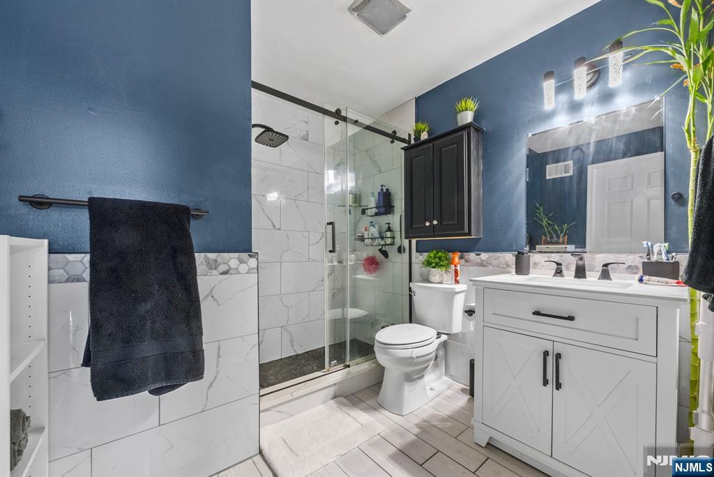 152 Lynette Drive
