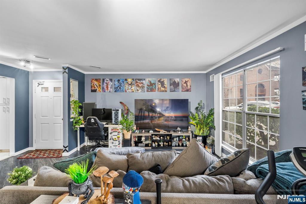 152 Lynette Drive