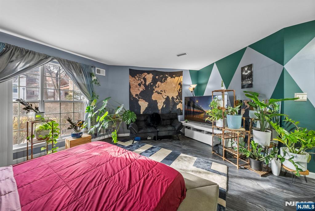 152 Lynette Drive