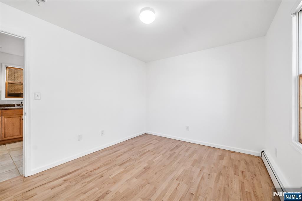 457 Washington Avenue 2nd Fl