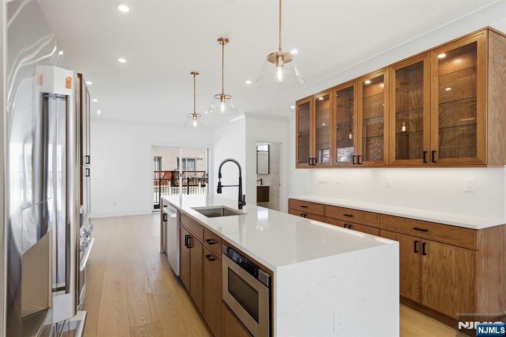 211 E Harriet Avenue A