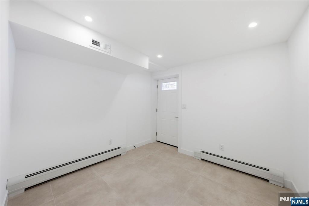 211 E Harriet Avenue A