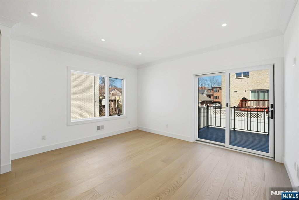 211 E Harriet Avenue A