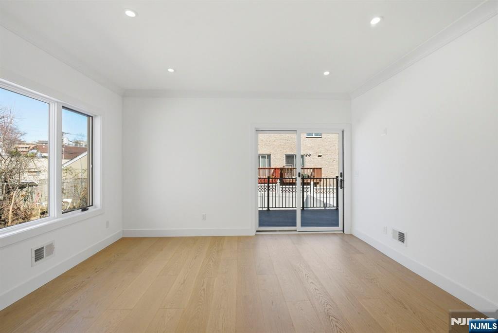 211 E Harriet Avenue A