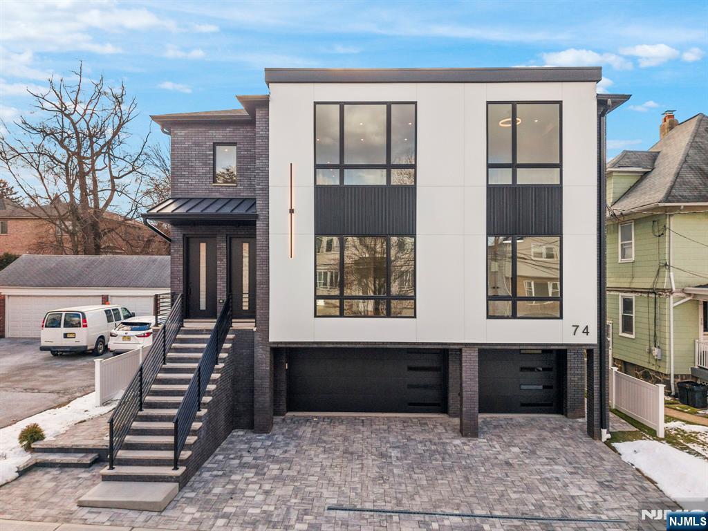 74 Liberty Place 1st Floor