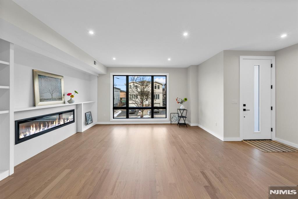 74 Liberty Place 1st Floor