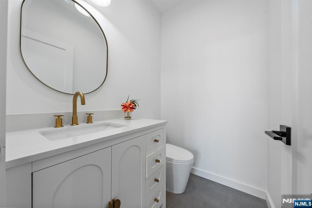 74 Liberty Place 2nd Floor