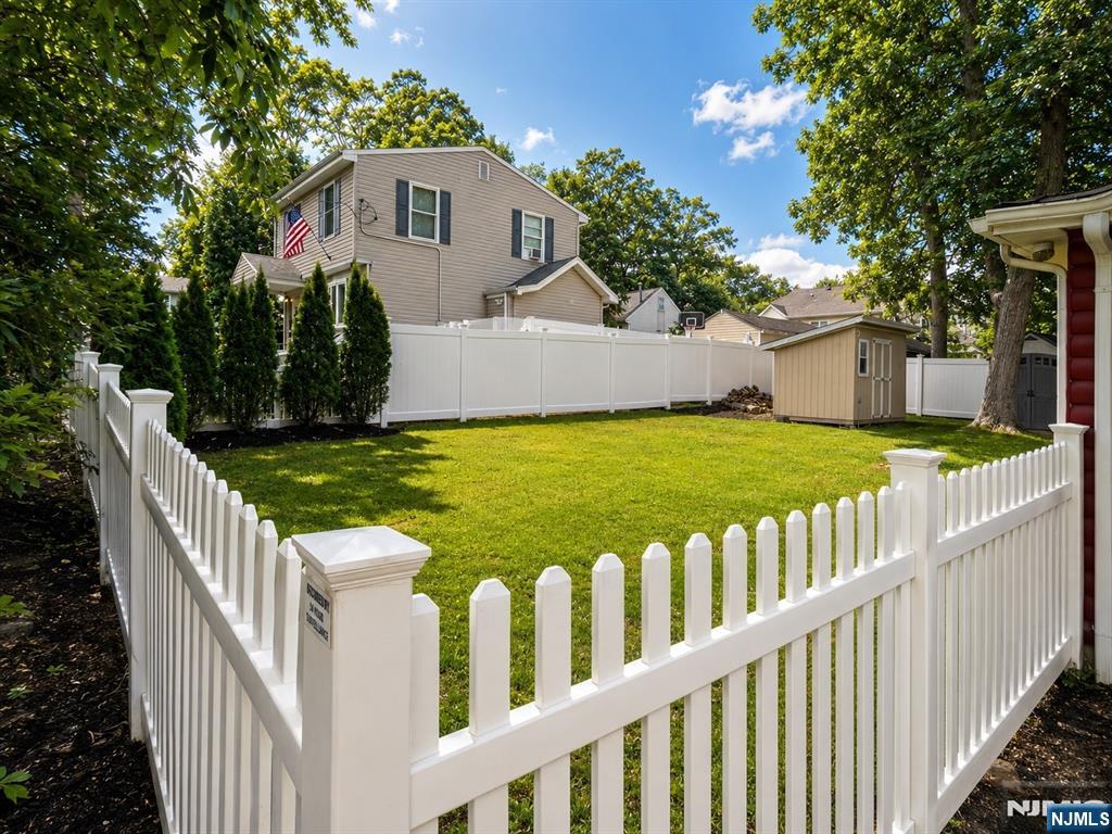 14 Baywood Terrace