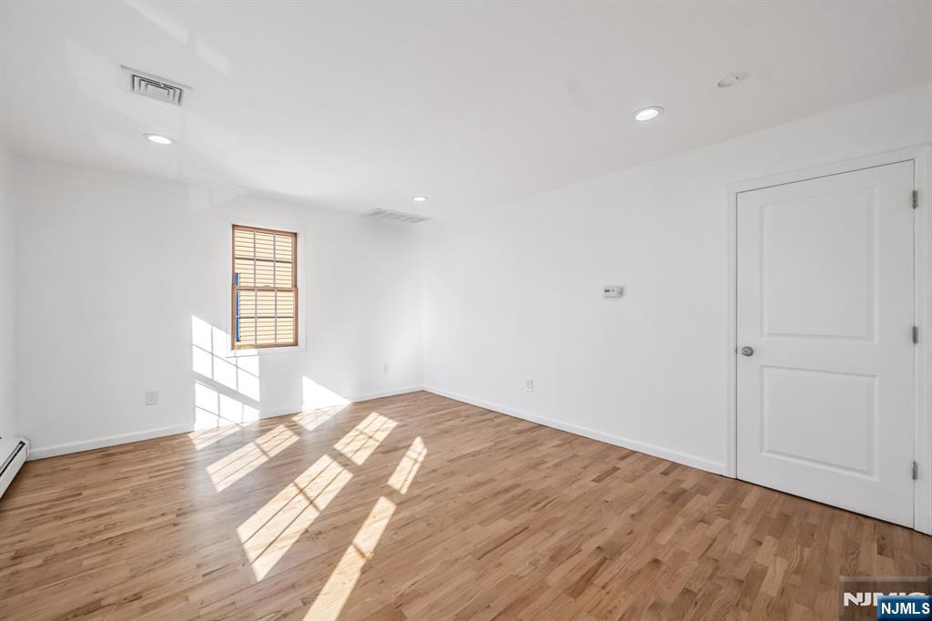 457 Washington Avenue 2nd Fl