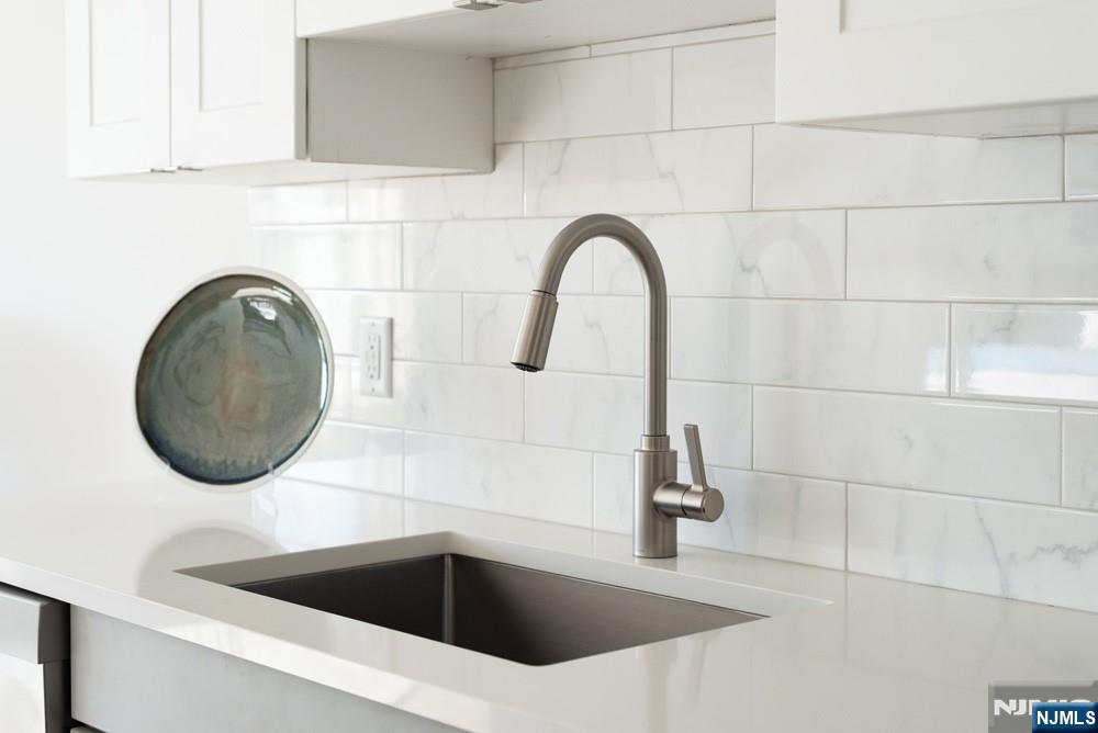 15 W Johnson Avenue 205