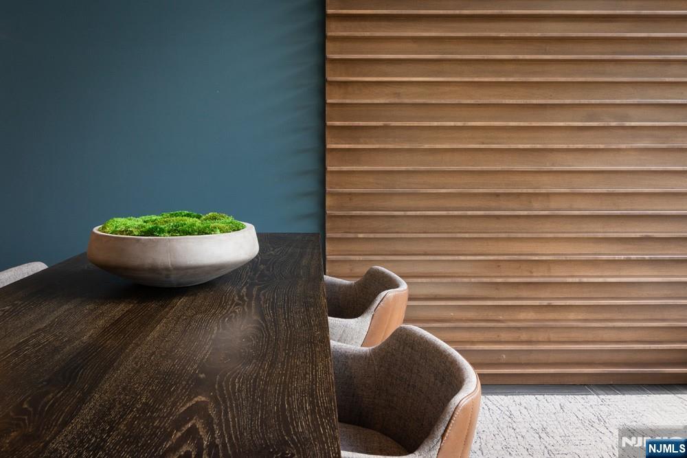 15 W Johnson Avenue 315