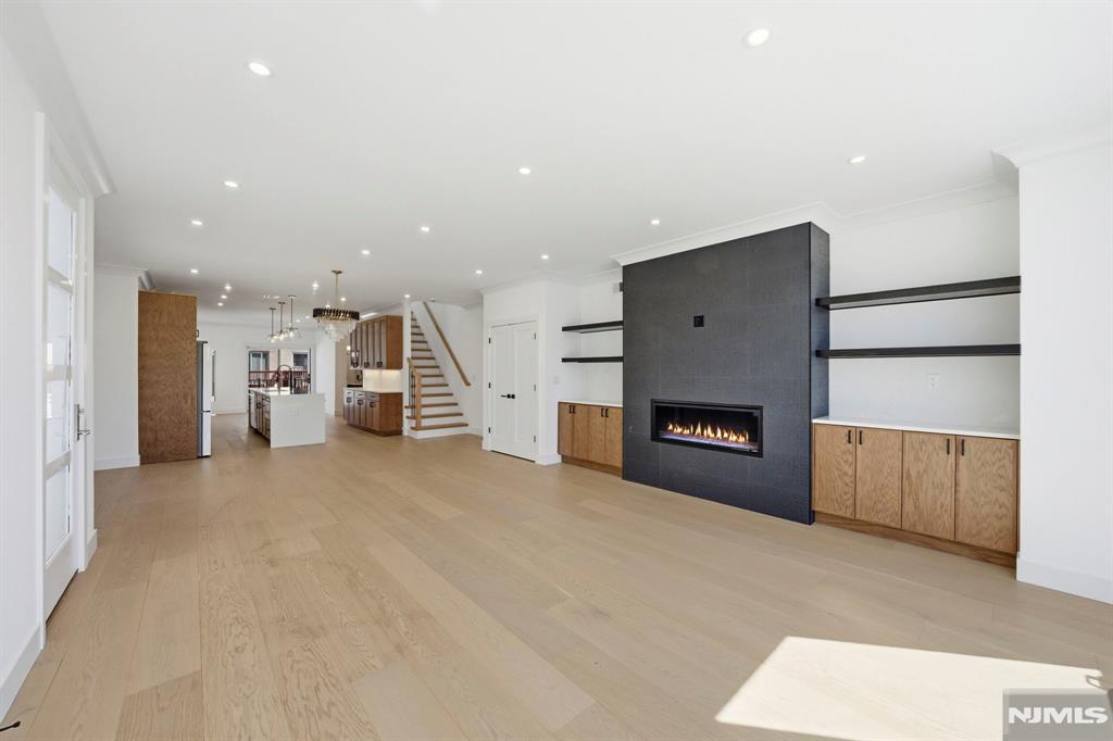 211 E Harriet Avenue A