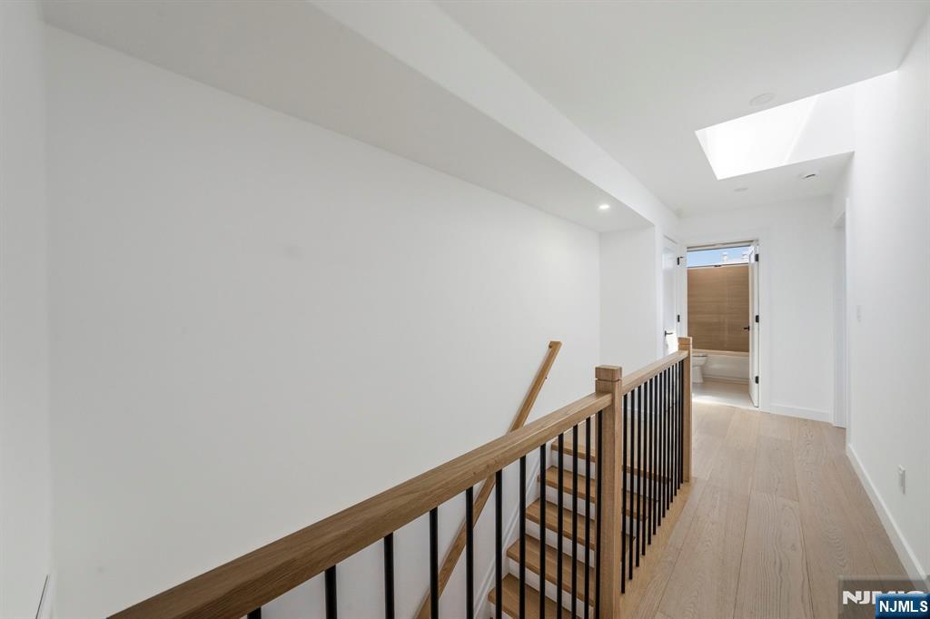 211 E Harriet Avenue B