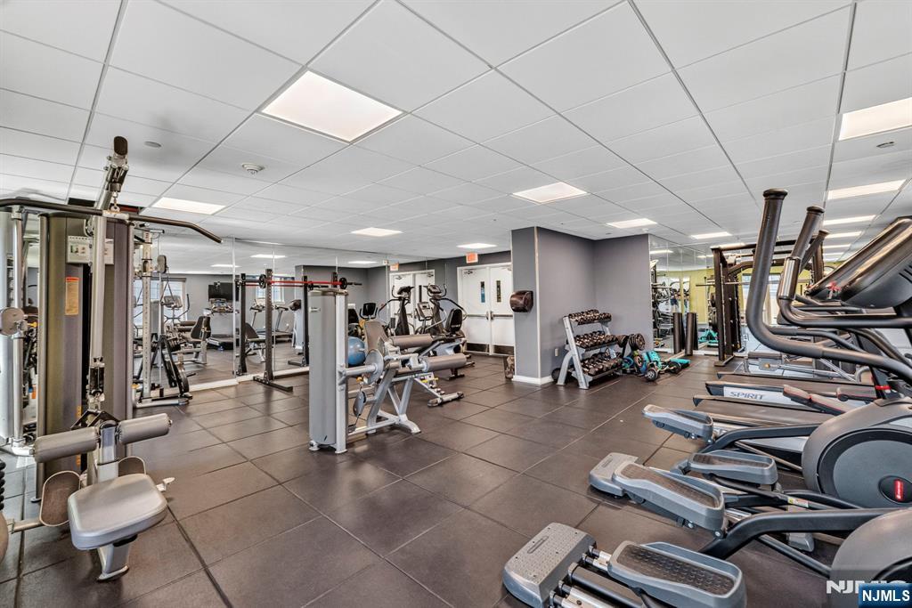 3312 Hudson Avenue 12K