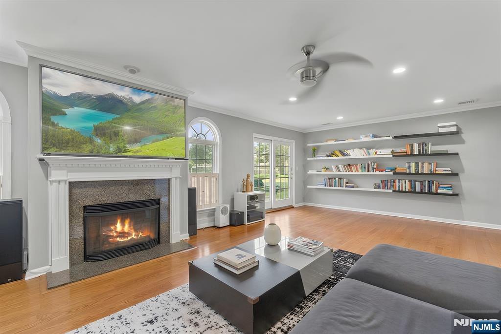 200 Hillside Avenue