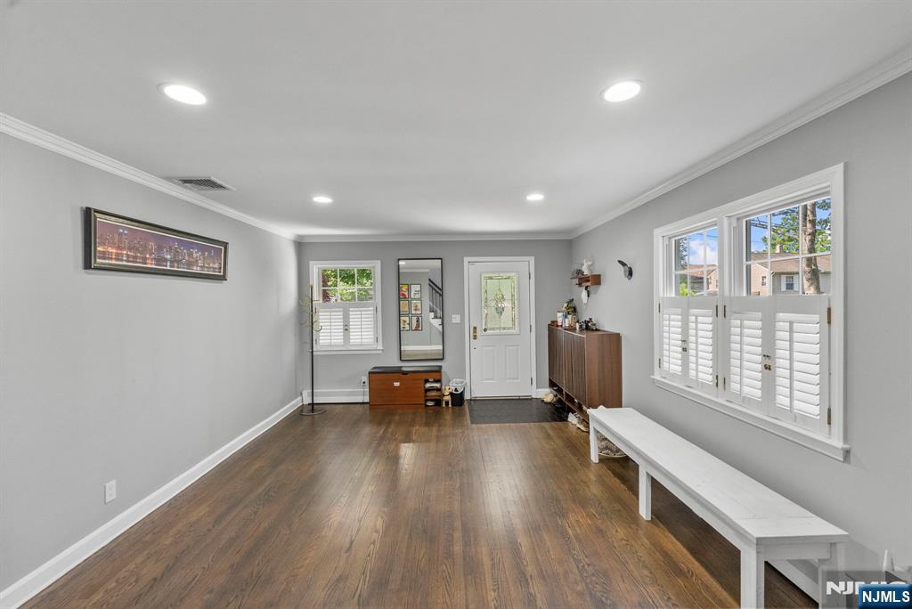 200 Hillside Avenue