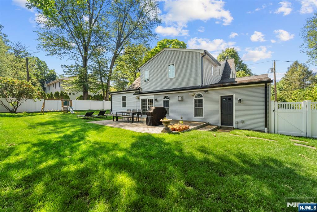 200 Hillside Avenue