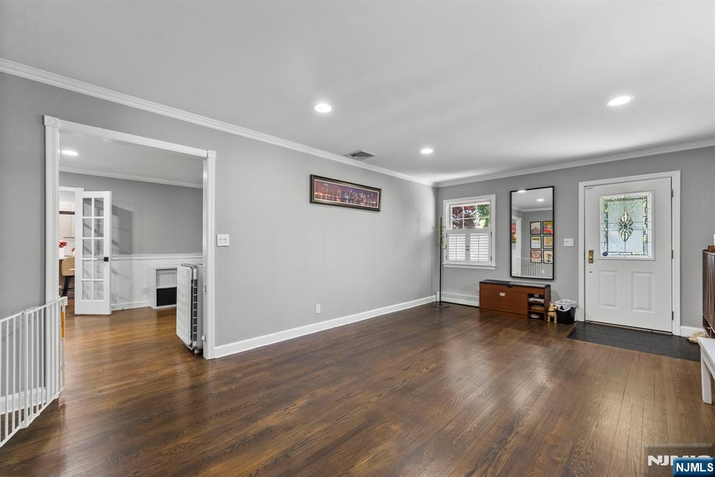 200 Hillside Avenue