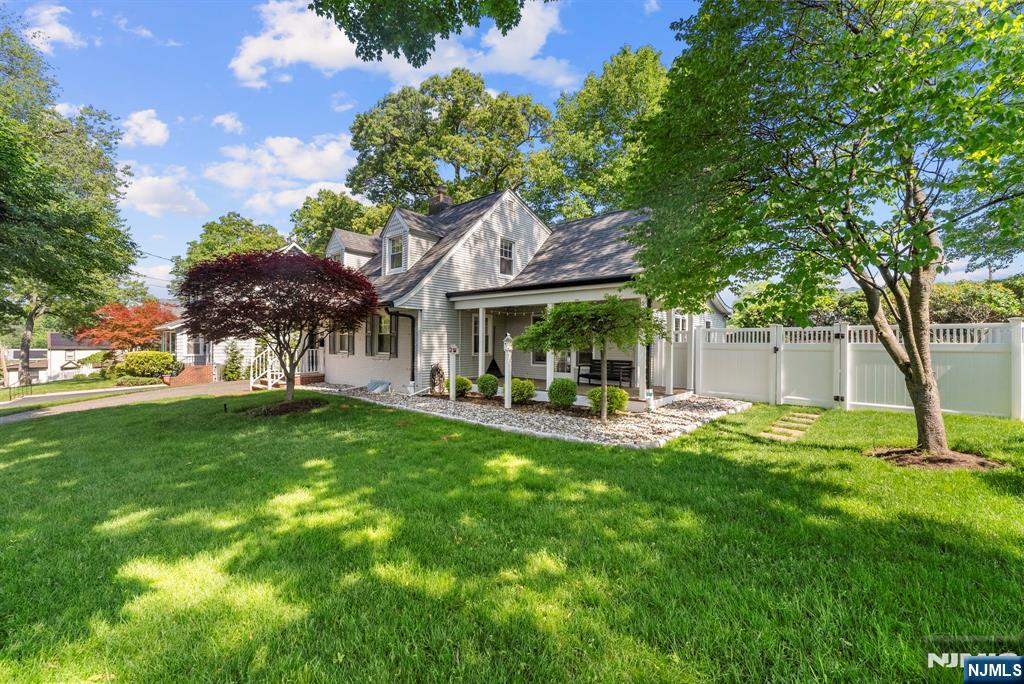 200 Hillside Avenue