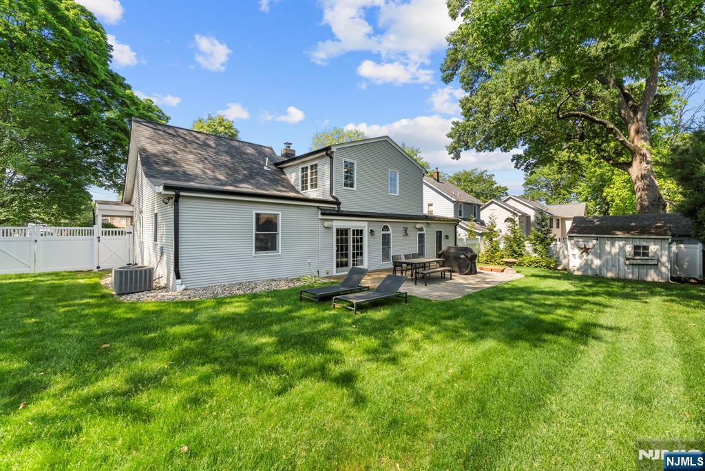 200 Hillside Avenue