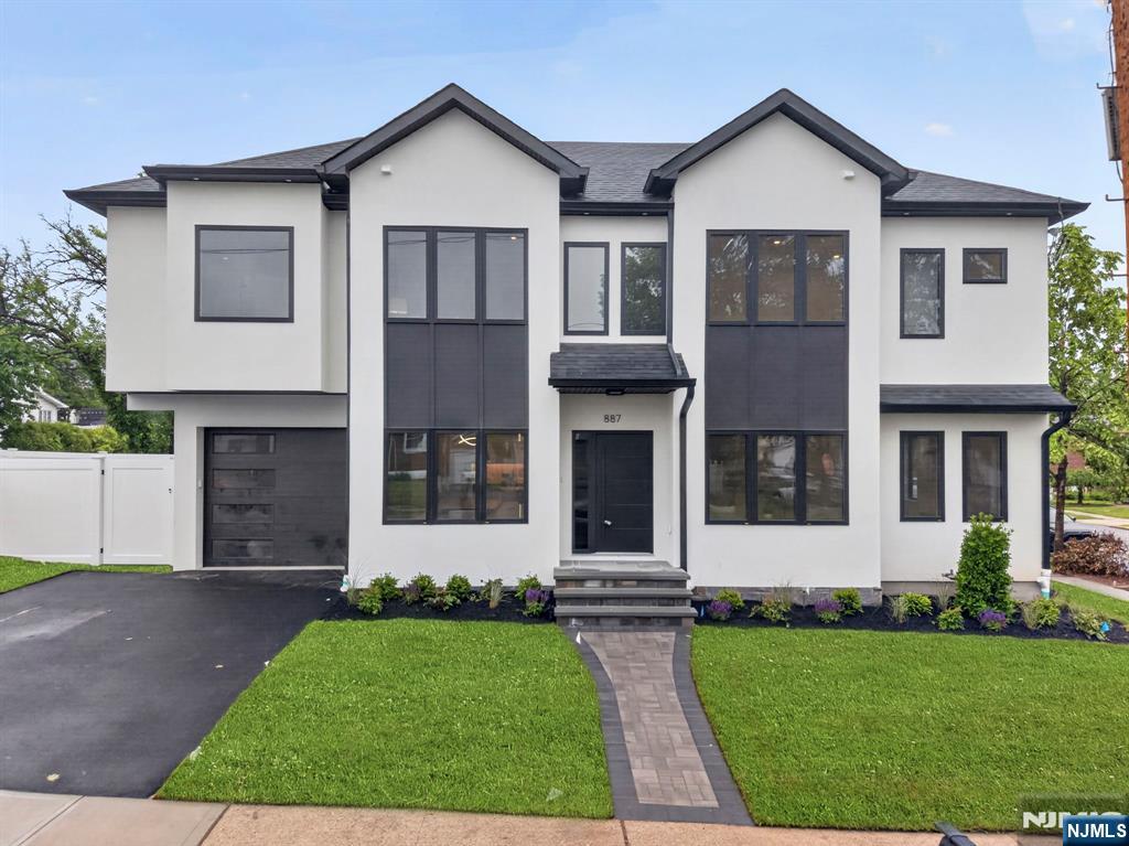887 Linden Avenue