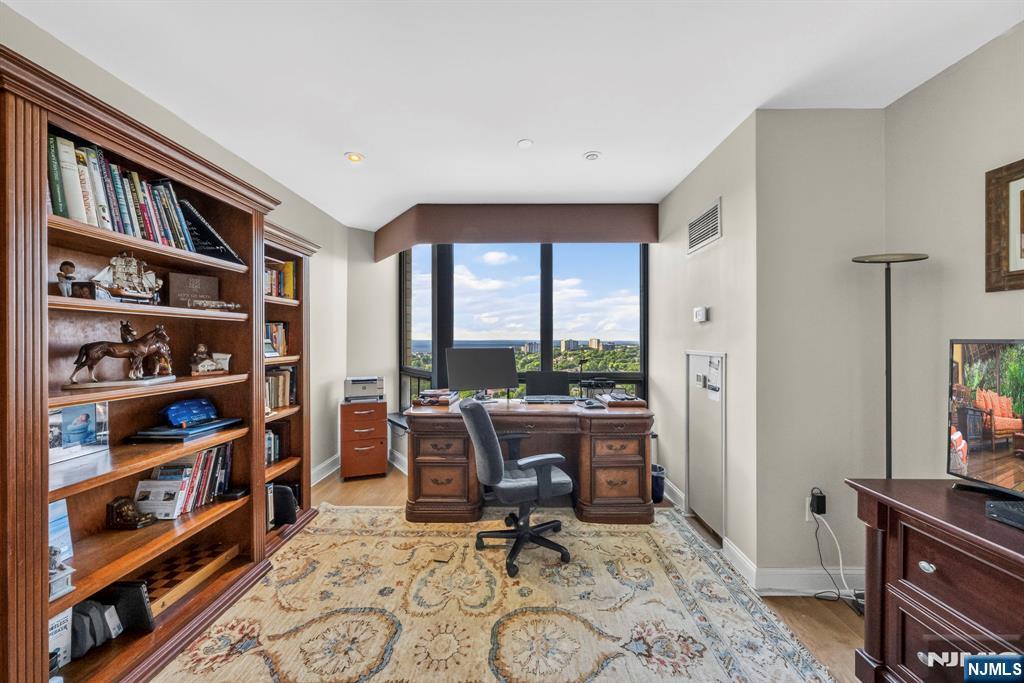 900 Palisade Avenue 2403