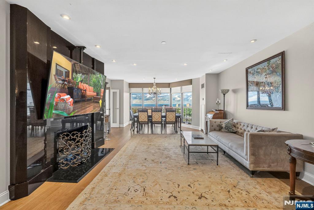 900 Palisade Avenue 2403
