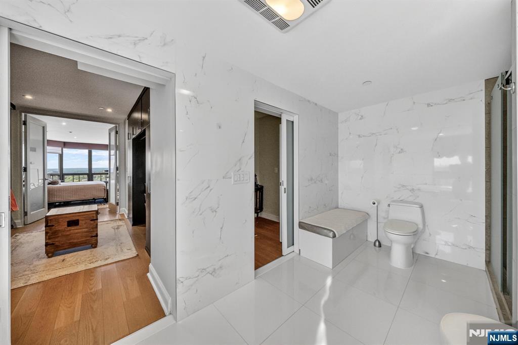 900 Palisade Avenue 2403