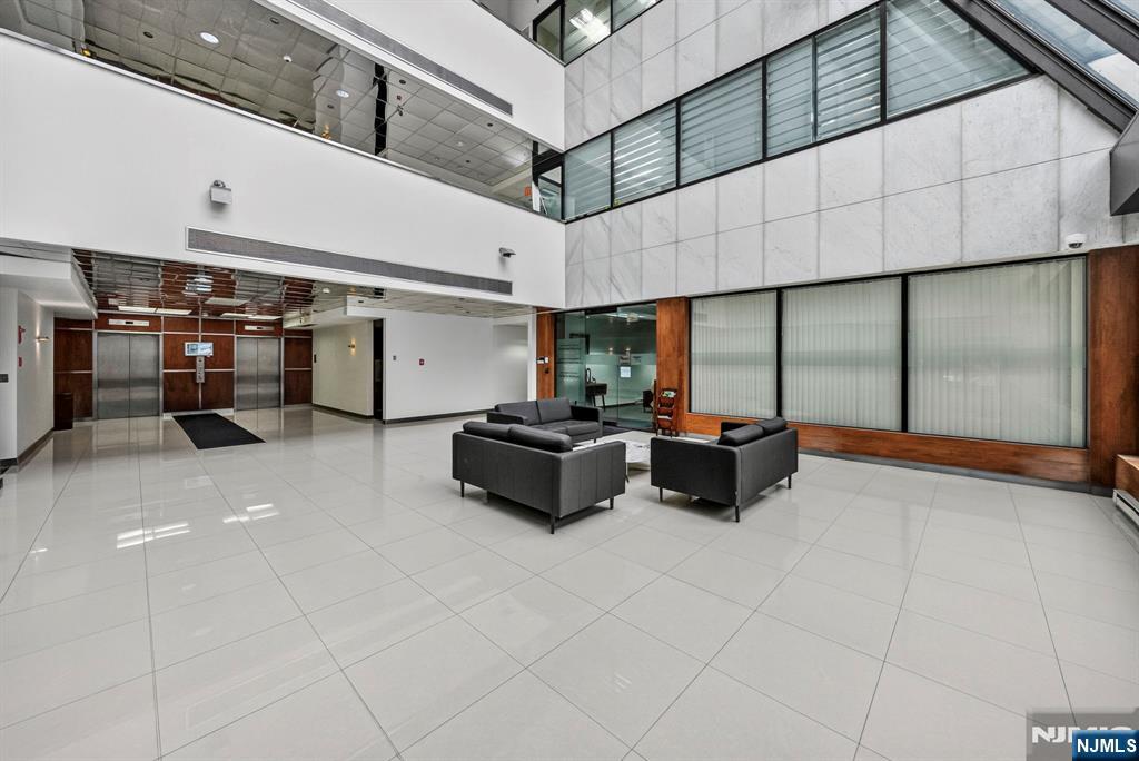 2160 Central Road 308