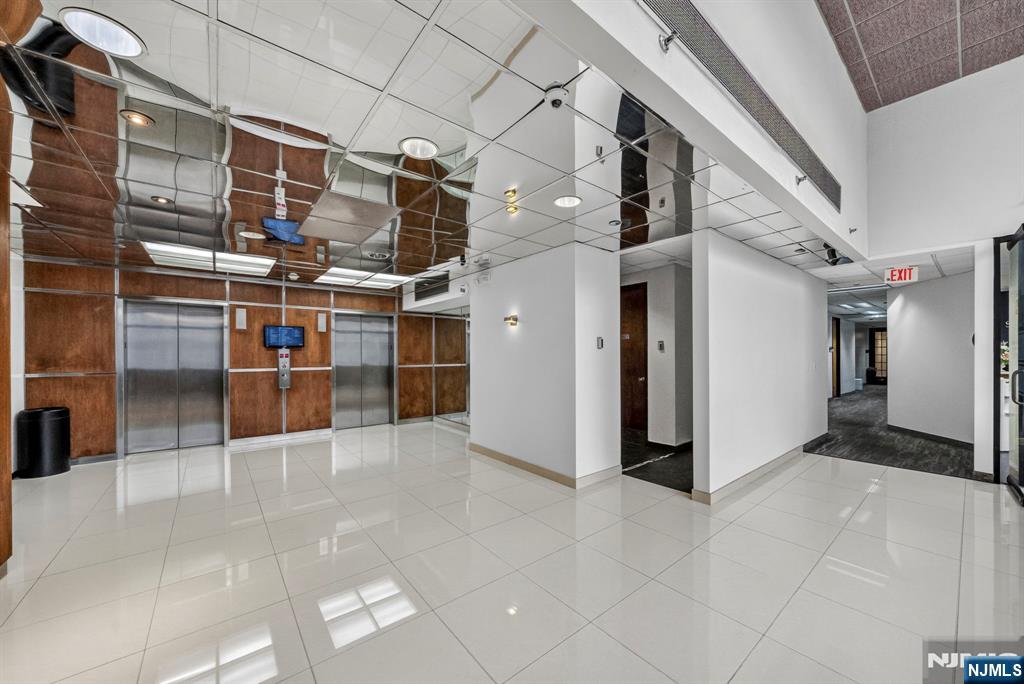 2160 Central Road 308