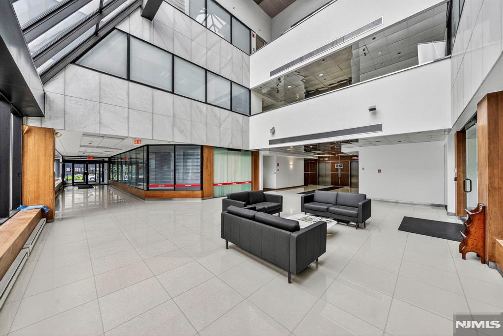 2160 Central Road 308