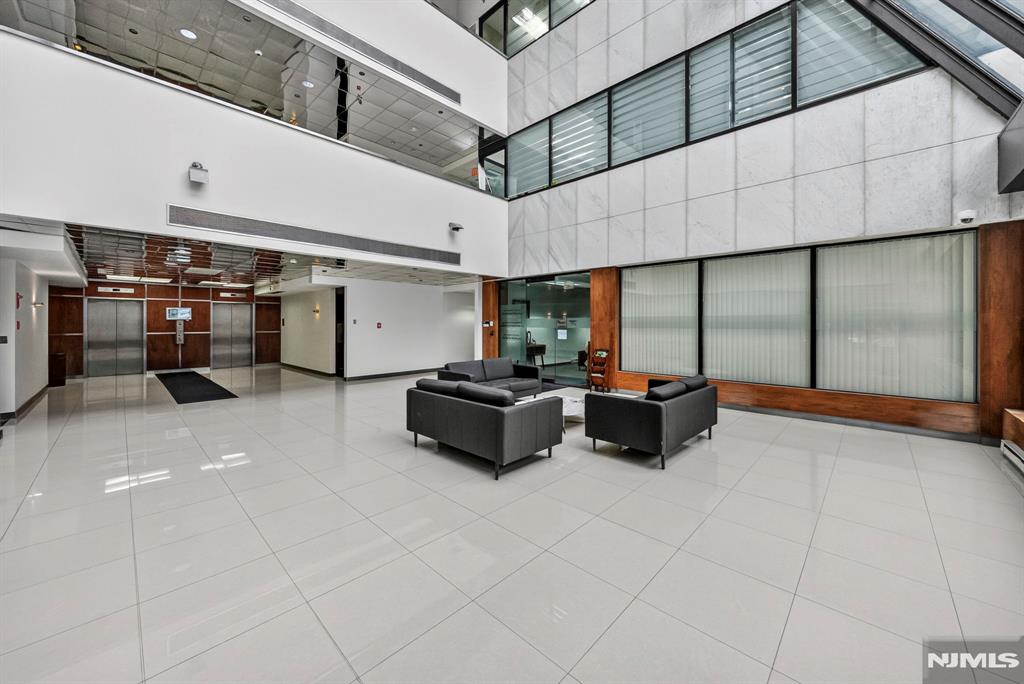 2160 Central Road 308