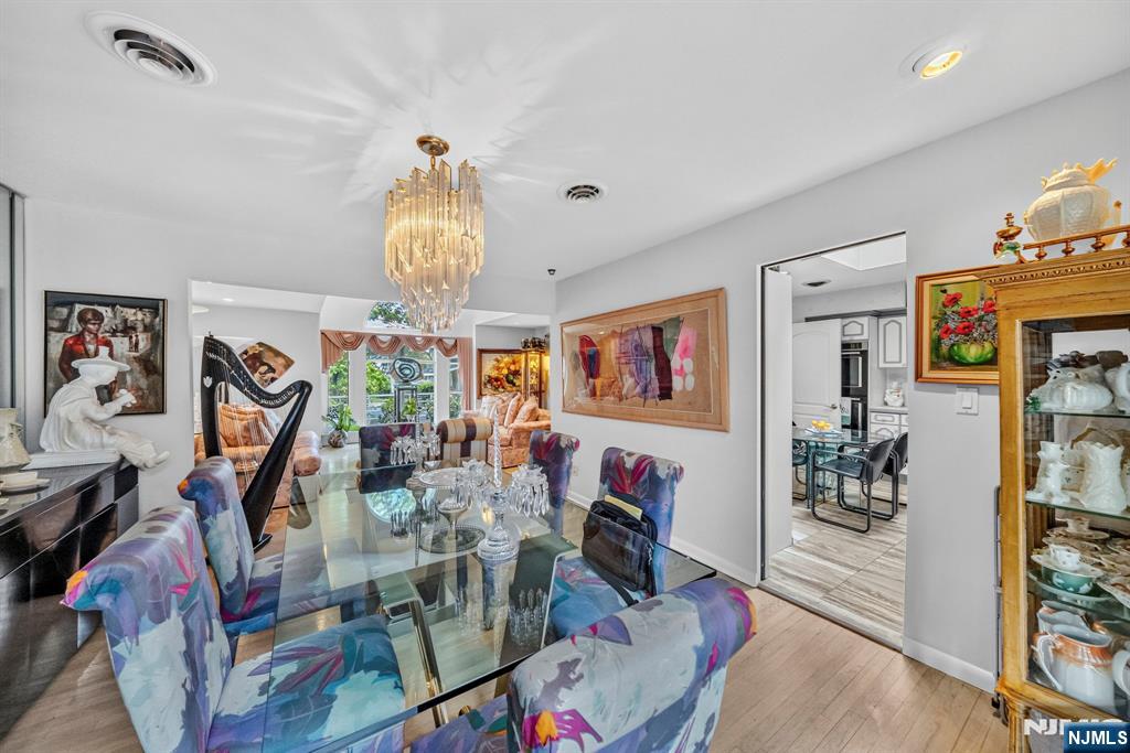 1230 Duncan Road